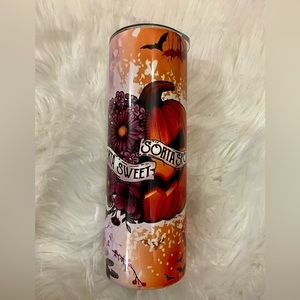 Kinda sweet sorta spooky! Who does not Love that!